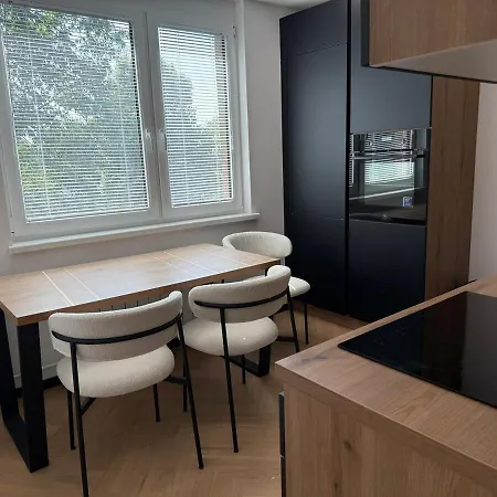 Appartement Moderno Stanovanje - *