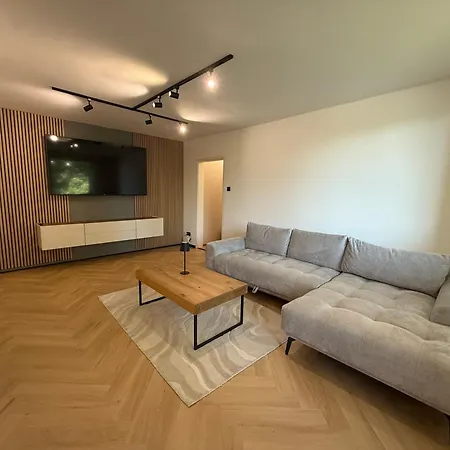 Lejlighed Moderno Stanovanje -