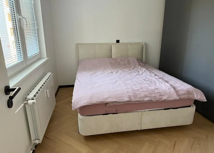 Moderno Stanovanje - 아파트