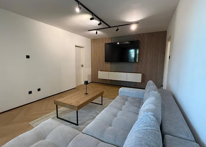 아파트 Moderno Stanovanje - 프루이